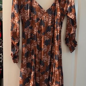 En Creme Floral Long Sleeve Dress in Brown and Blue